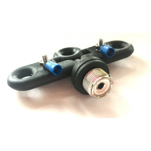 CENTRALE PER DIPOLO BALUN E ISOLATORI