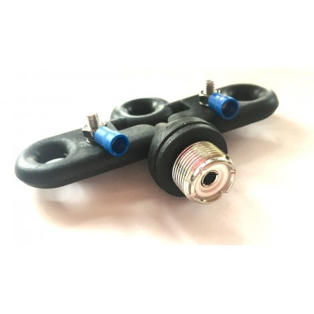 CENTRALE PER DIPOLO BALUN E ISOLATORI