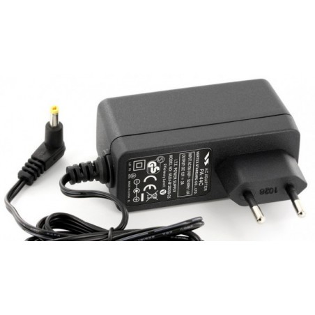 YAESU PA-44C CARICA BATTERIE